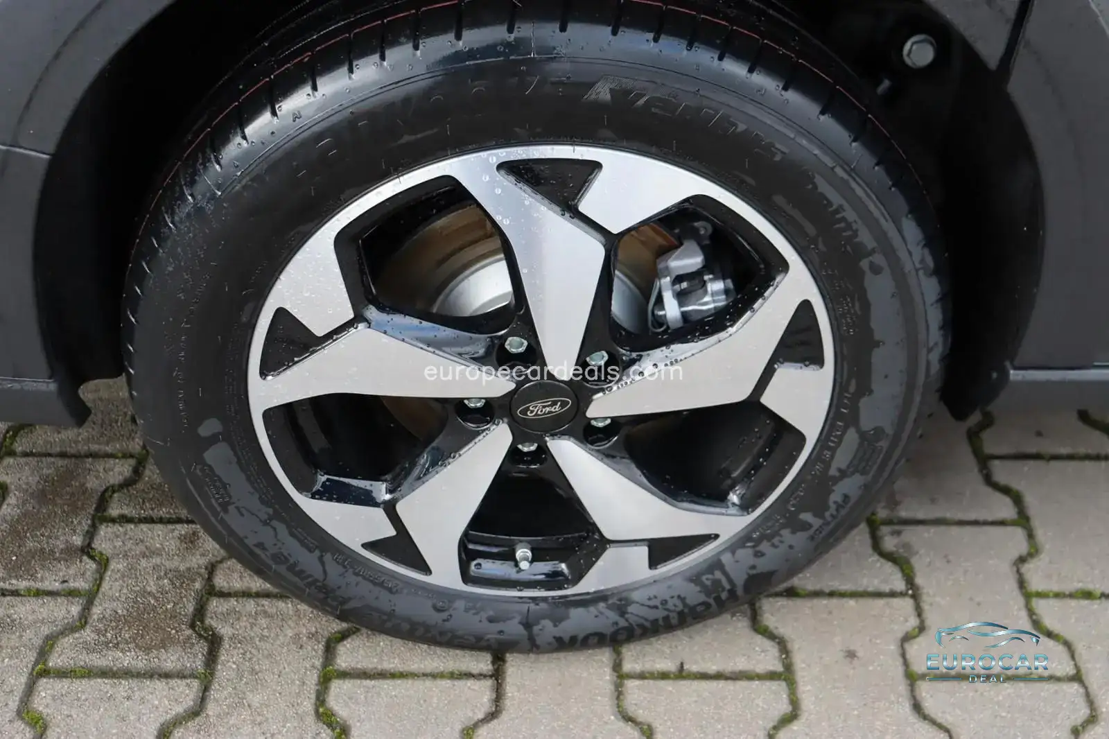 Ford Grand Tourneo