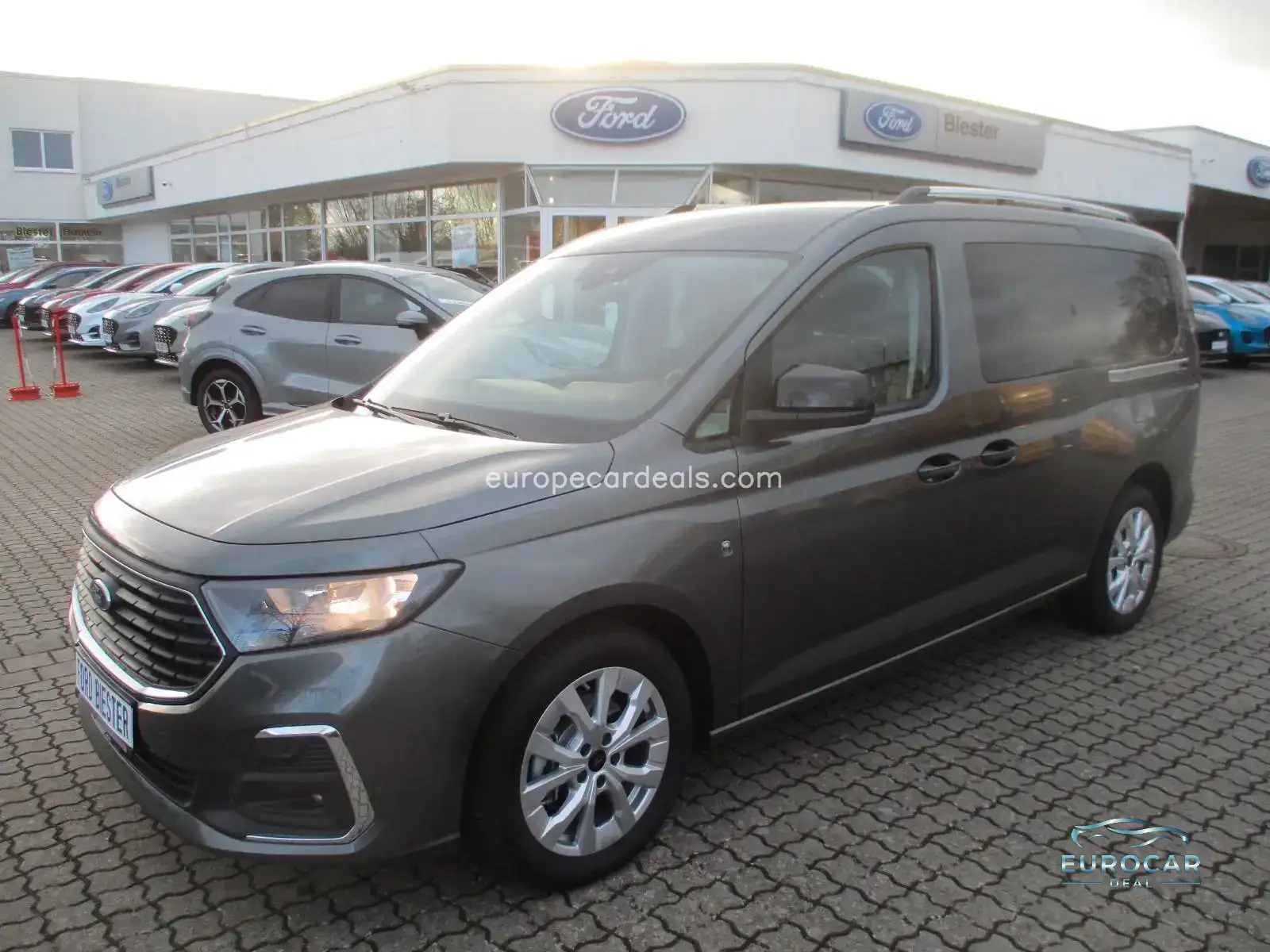 Ford Grand Tourneo