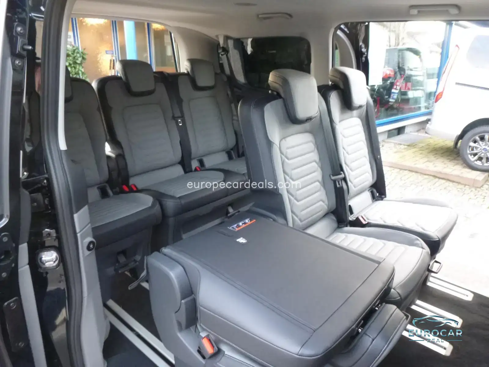 Ford Tourneo Custom