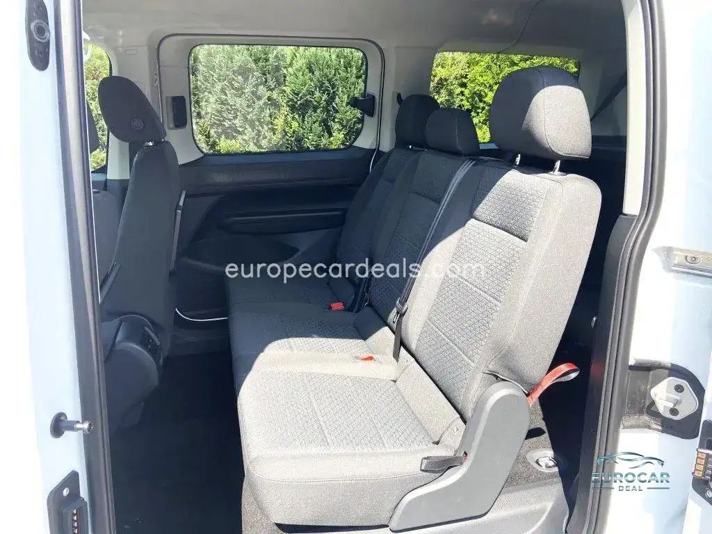 Ford Grand Tourneo