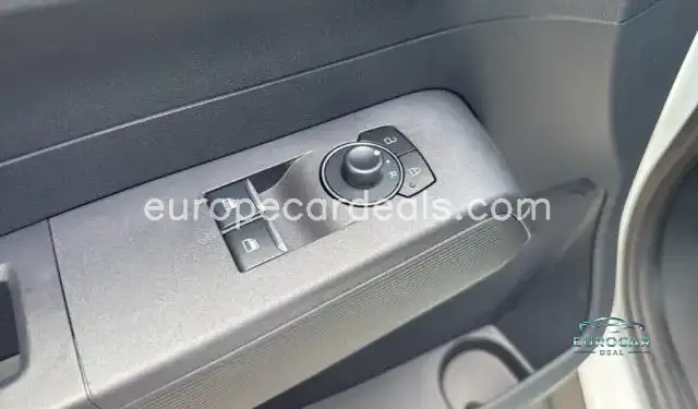 Ford Transit Courier