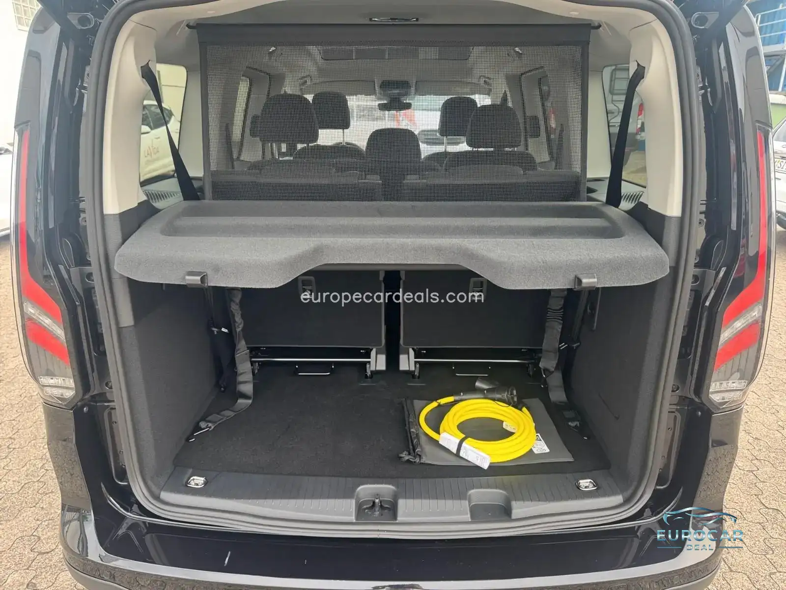 Ford Grand Tourneo