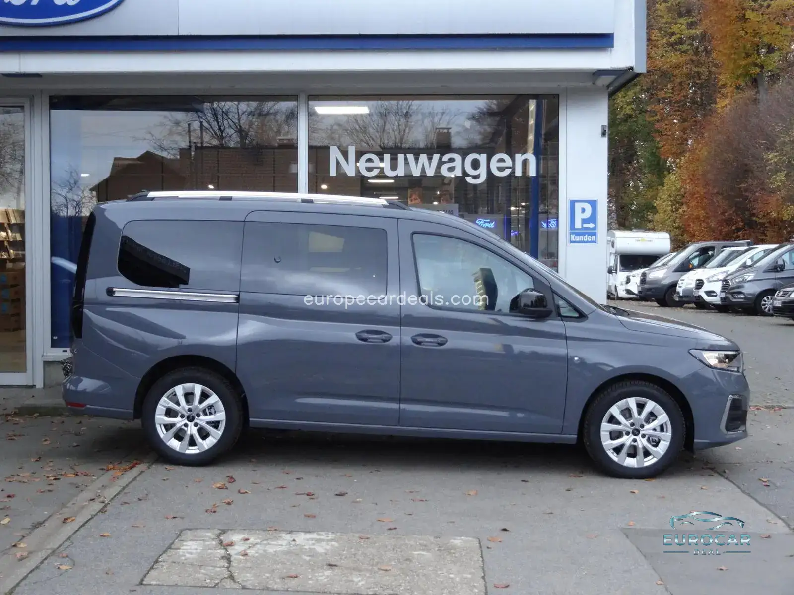 Ford Grand Tourneo