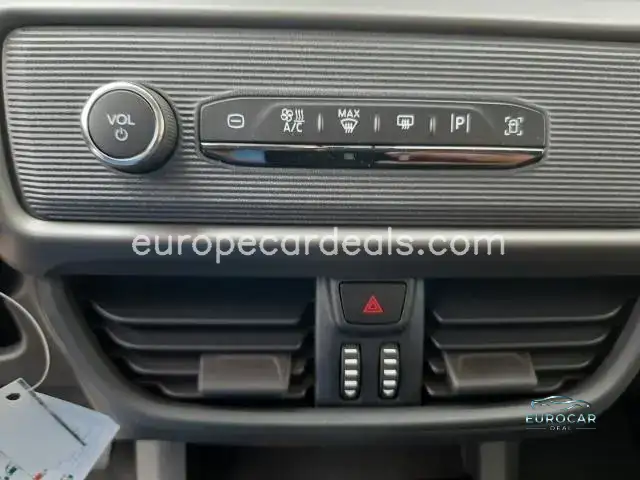 Ford Transit Courier
