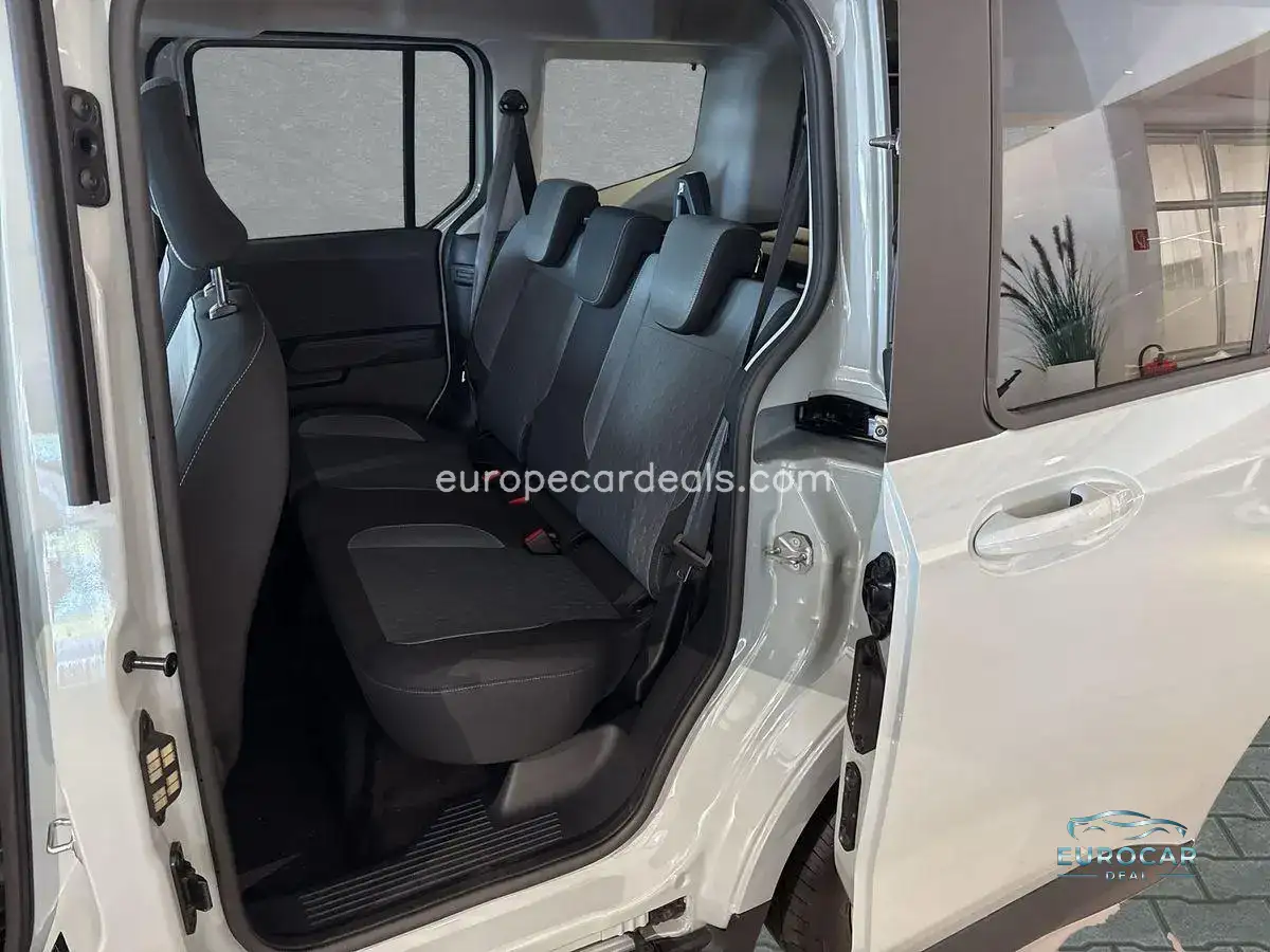 Ford Tourneo Courier