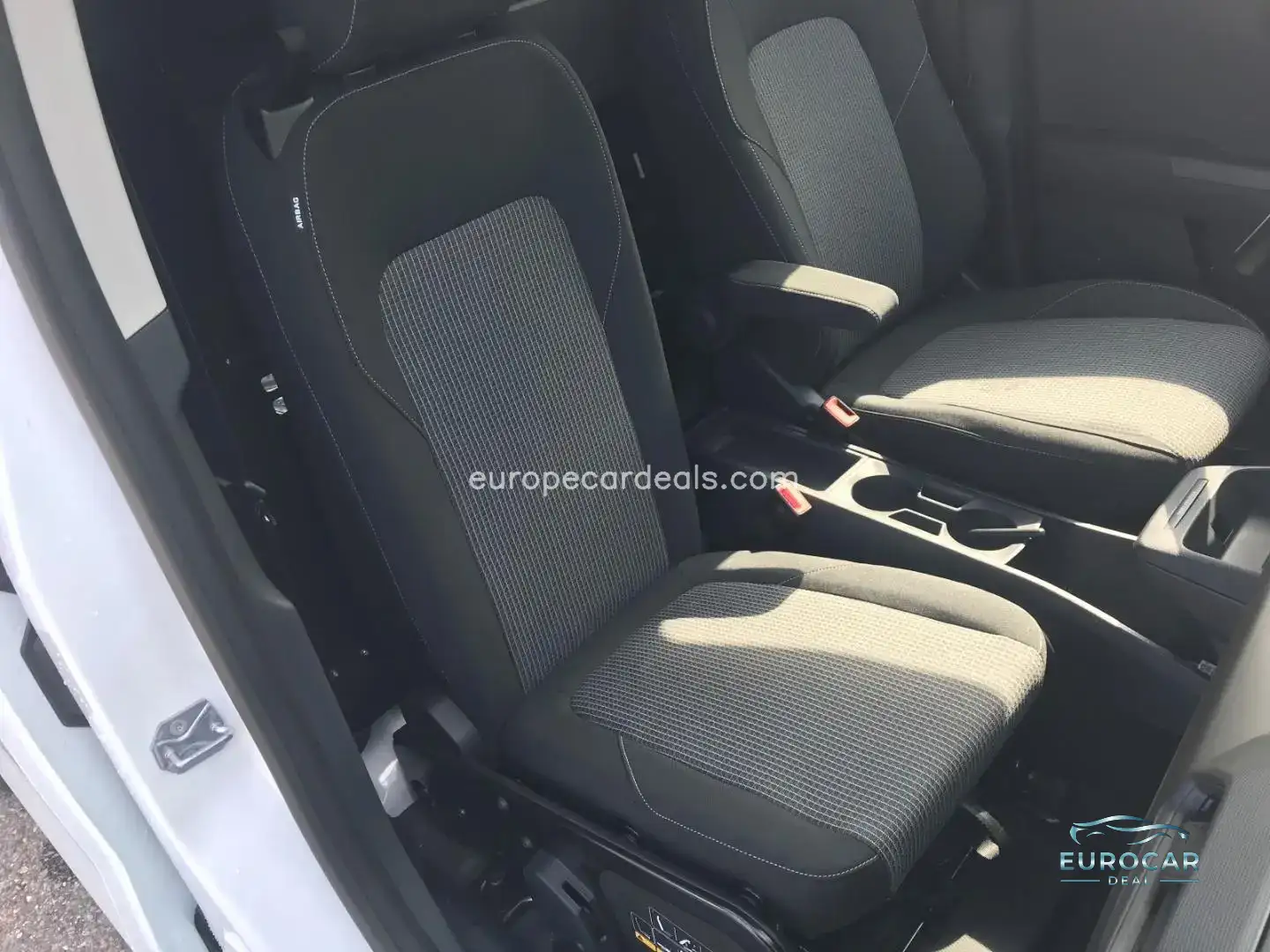 Ford Transit Courier
