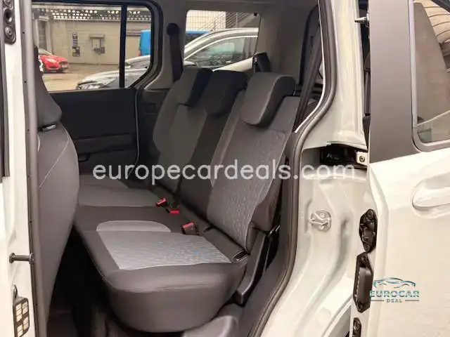 Ford Tourneo Courier
