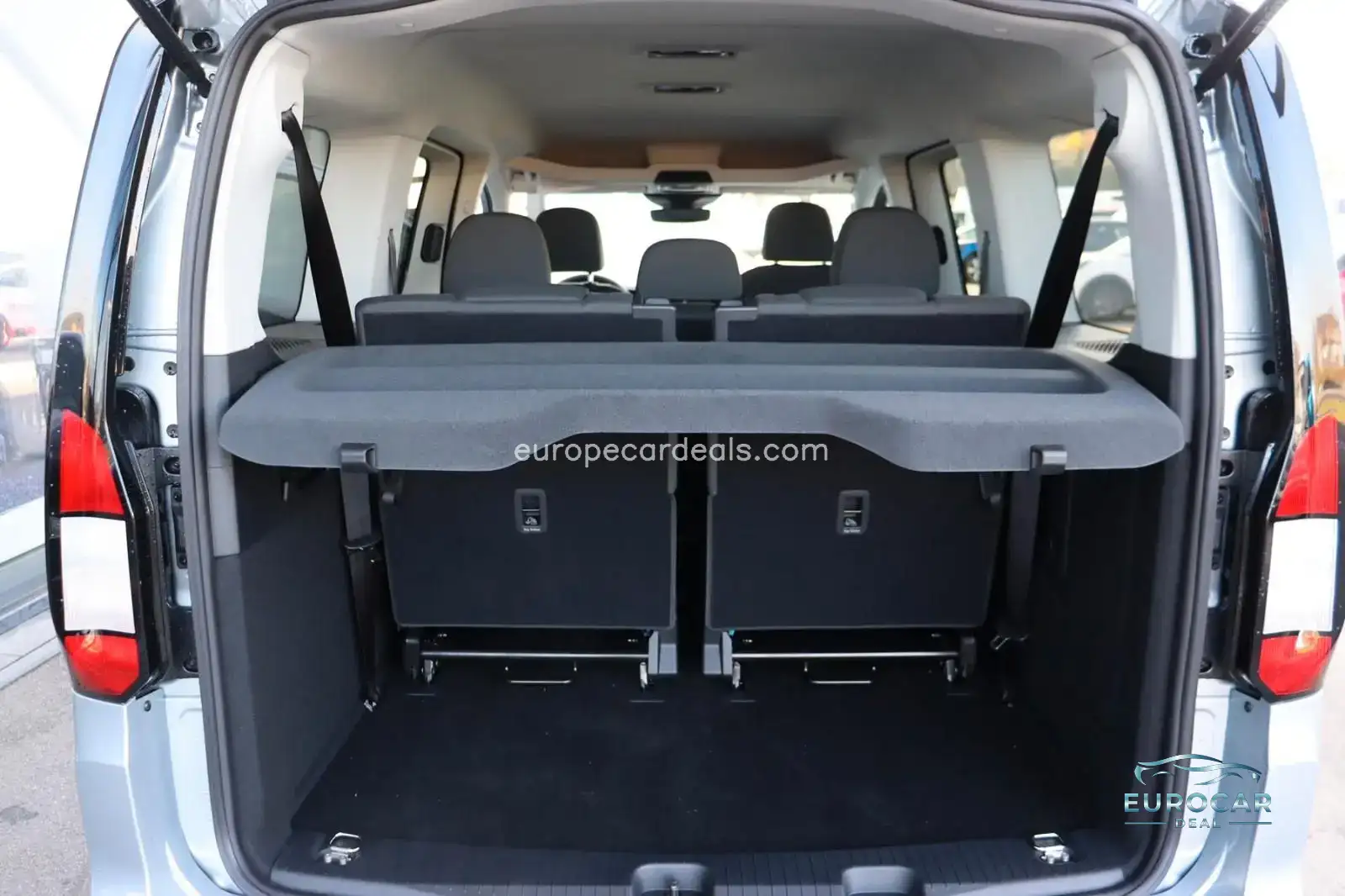 Ford Grand Tourneo