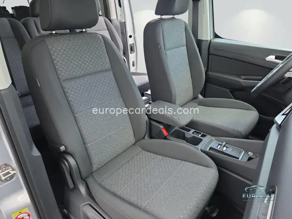 Ford Grand Tourneo