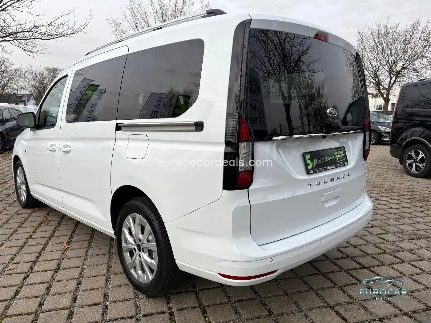 Ford Grand Tourneo