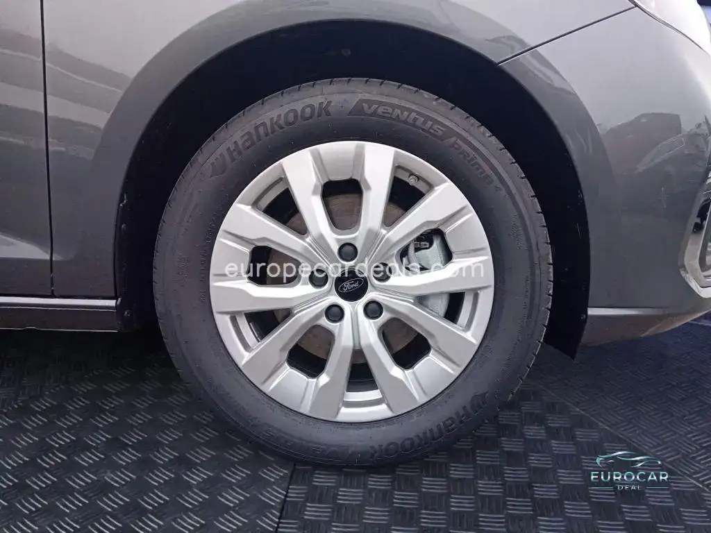 Ford Grand Tourneo