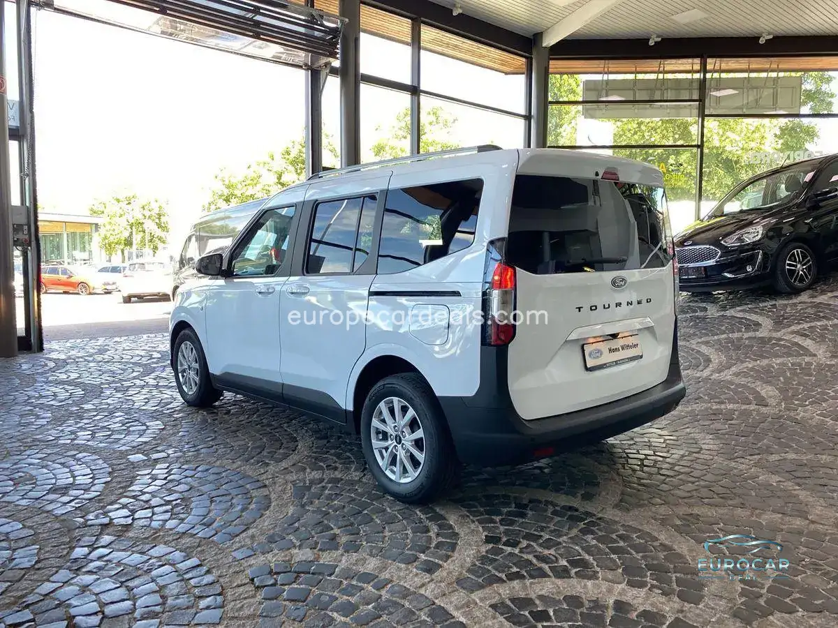Ford Tourneo Courier