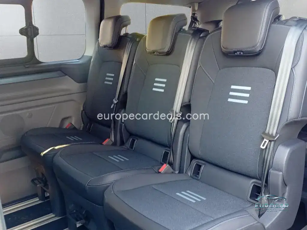 Ford Tourneo Custom