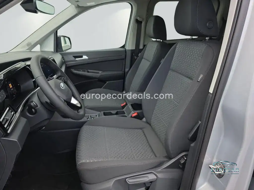 Ford Grand Tourneo