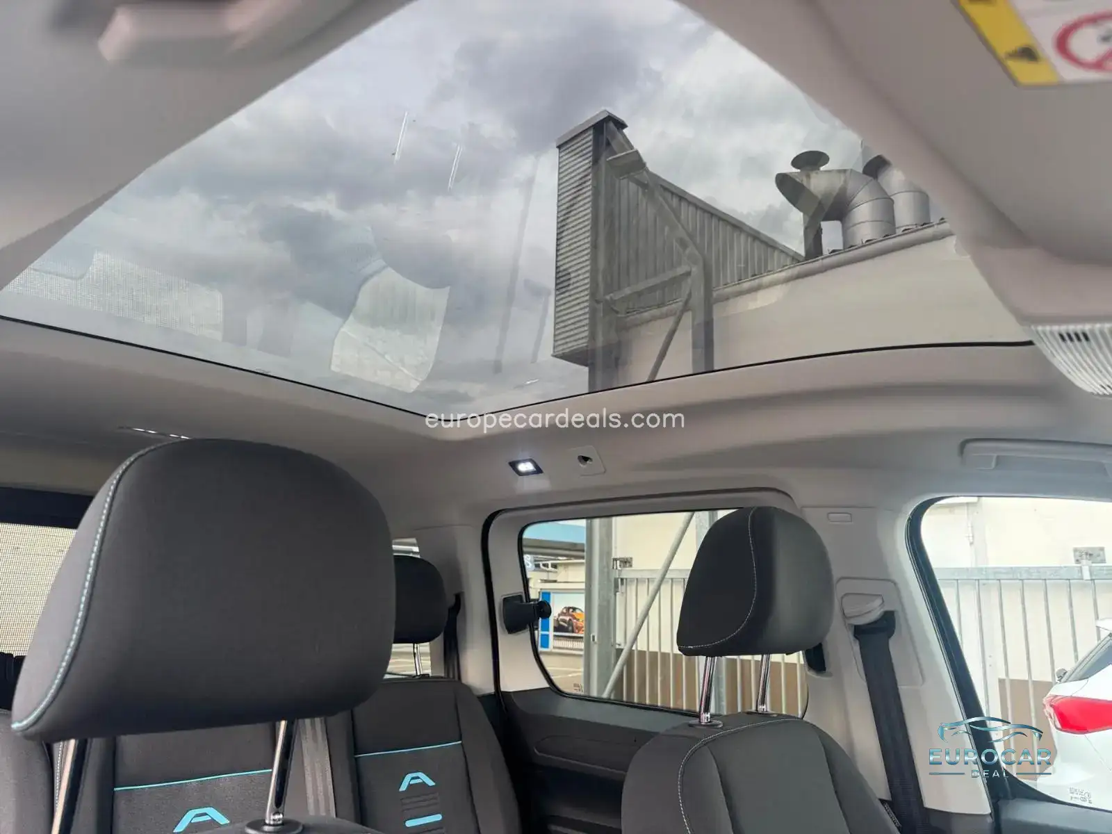 Ford Grand Tourneo