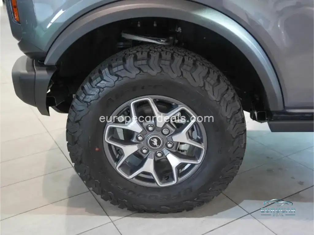 Ford Bronco