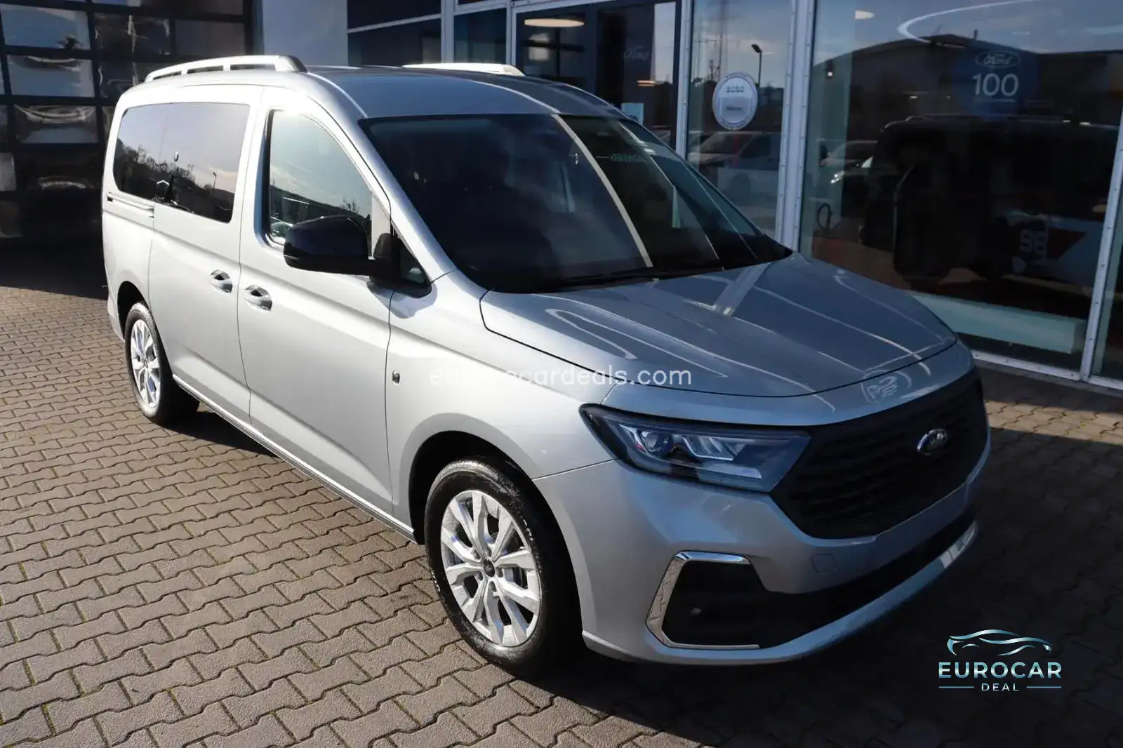 Ford Grand Tourneo