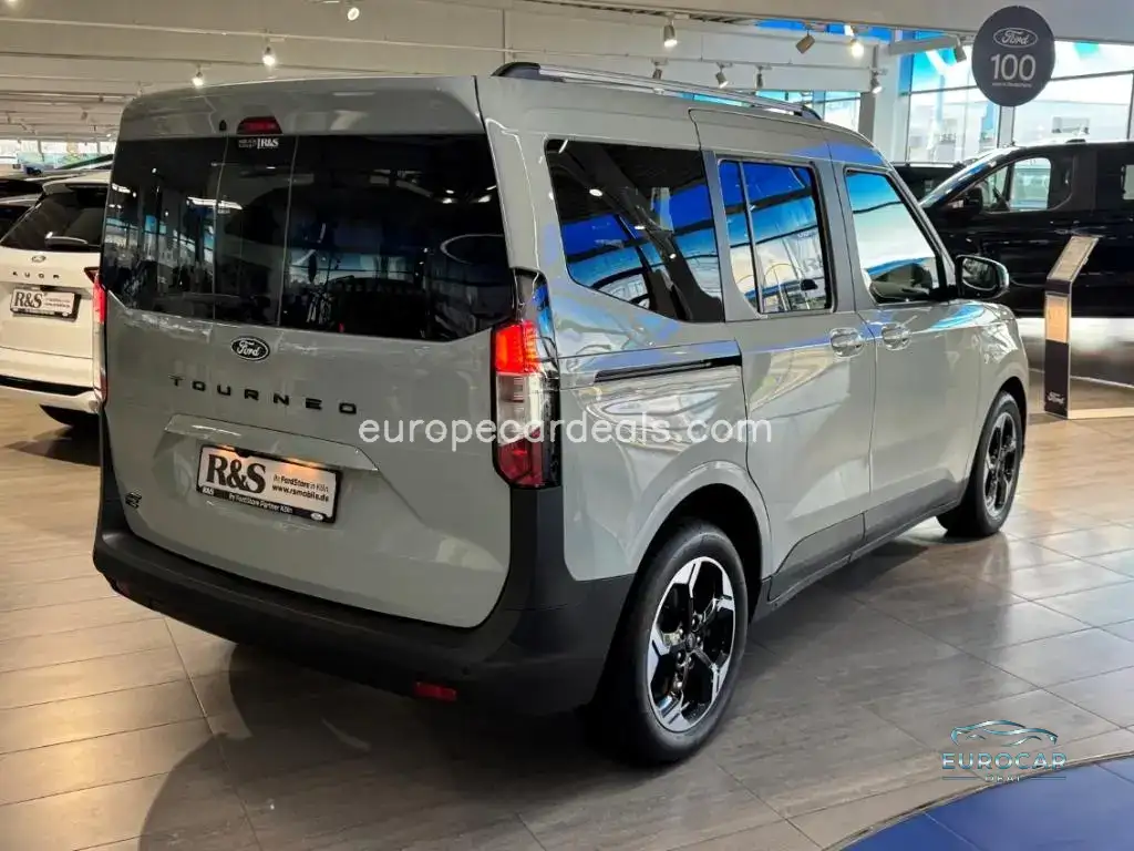 Ford Tourneo Courier