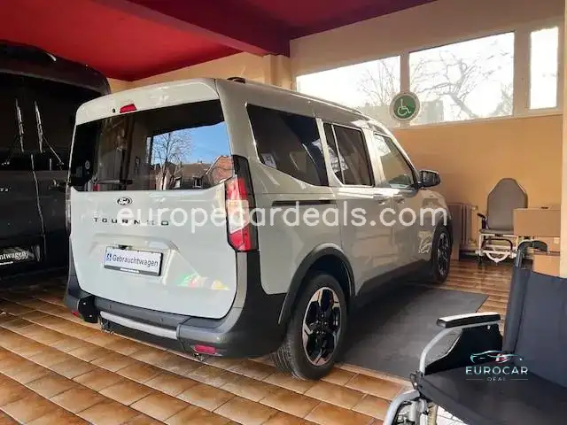 Ford Tourneo Connect