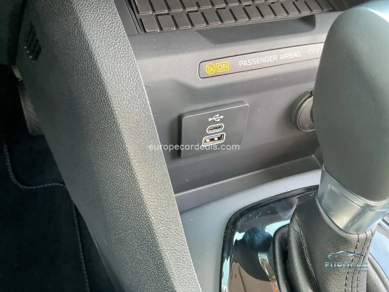 Ford Tourneo Courier