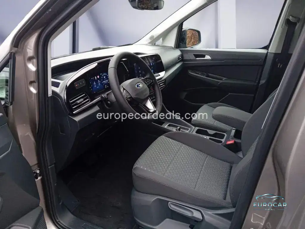 Ford Grand Tourneo