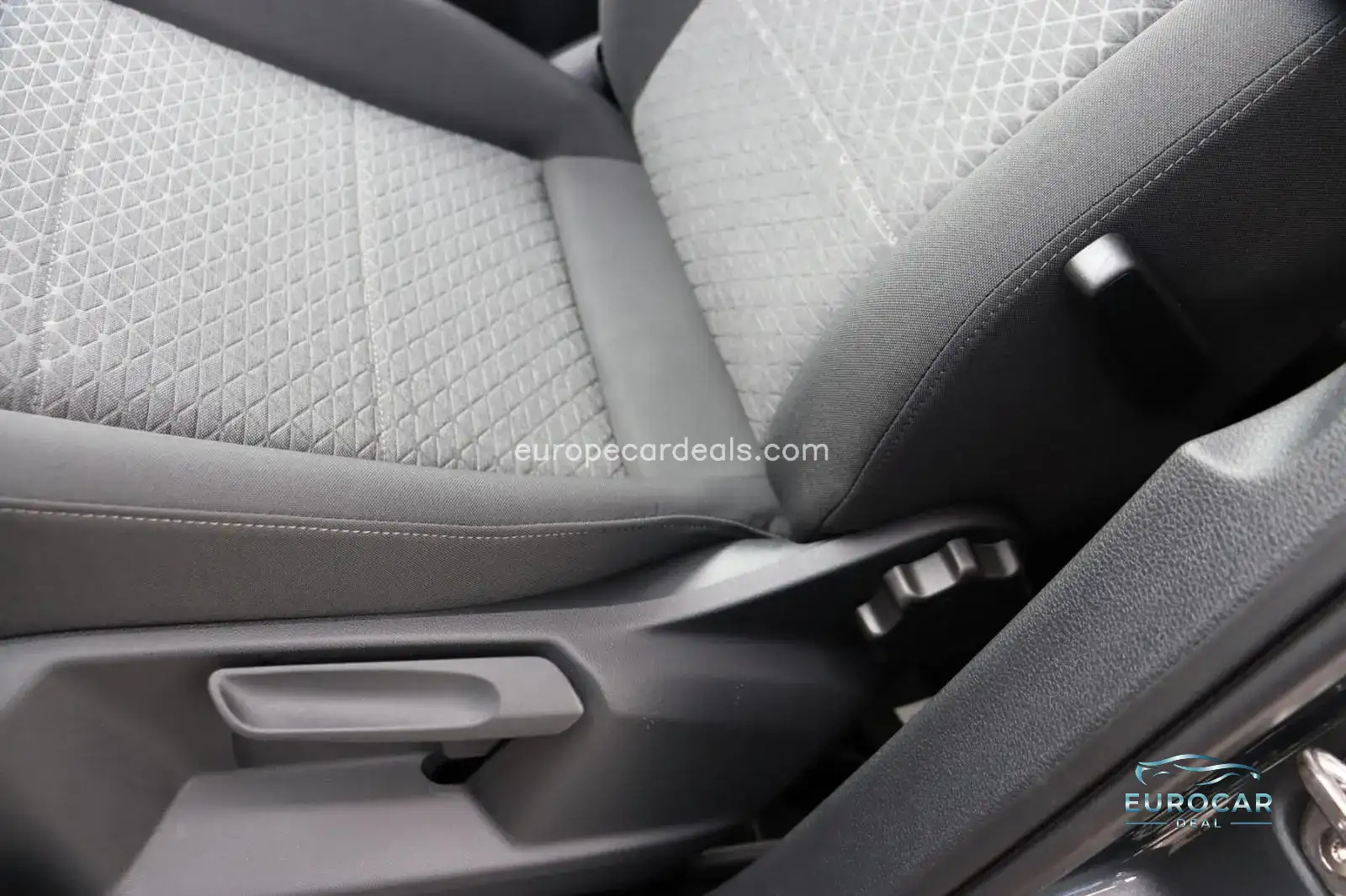 Ford Grand Tourneo