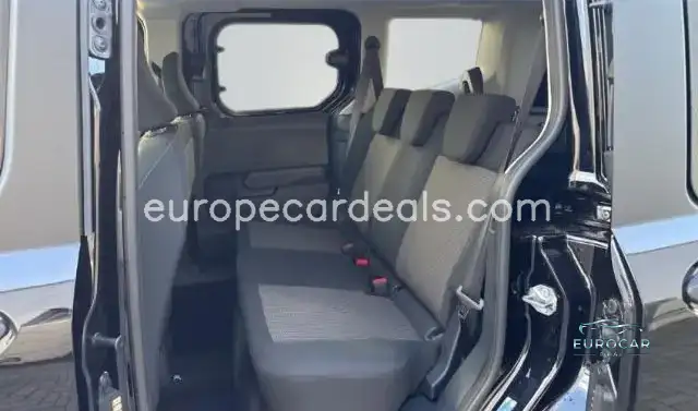 Ford Tourneo Courier