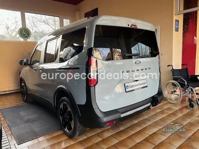 Ford Tourneo Connect