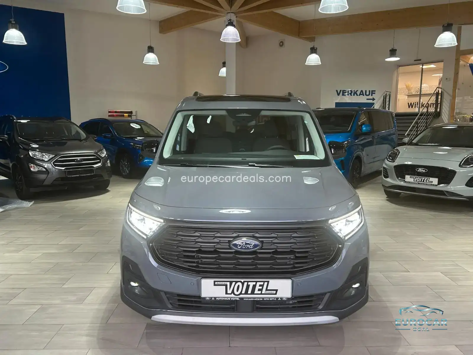 Ford Grand Tourneo
