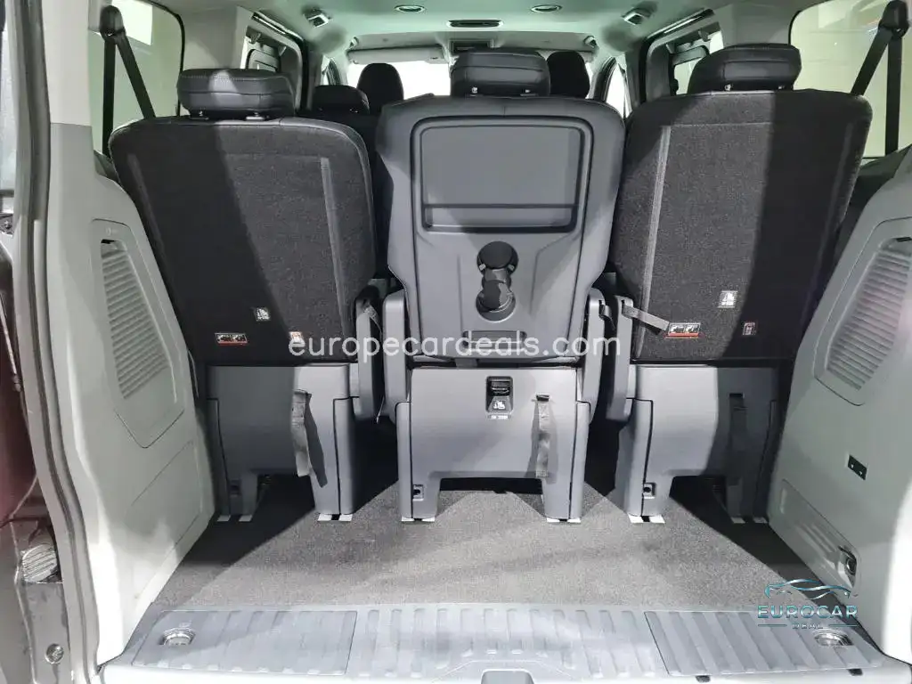 Ford Tourneo Custom