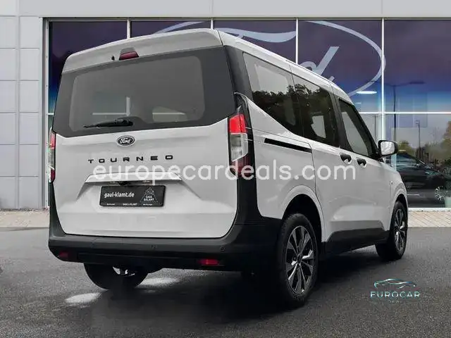 Ford Tourneo Courier