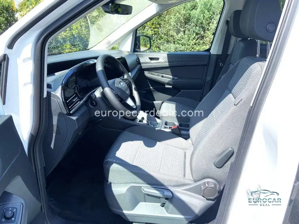 Ford Grand Tourneo