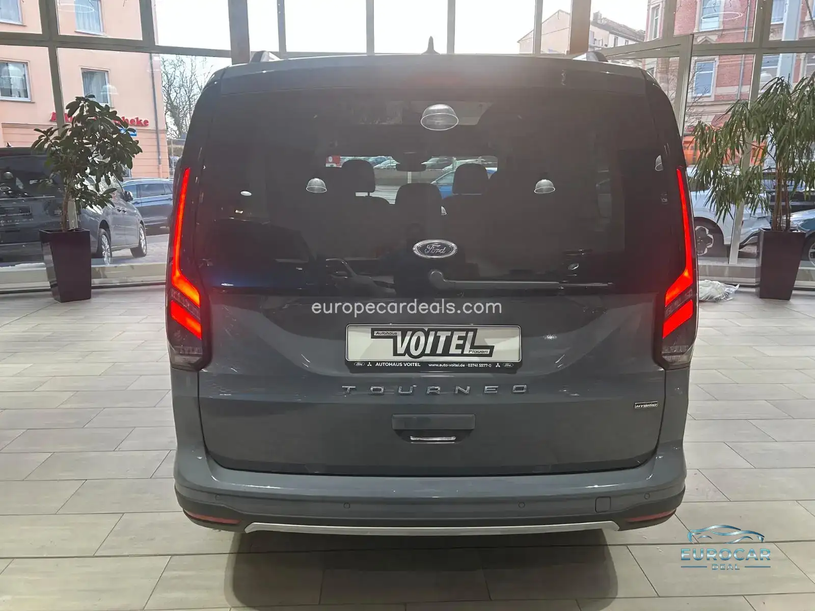 Ford Grand Tourneo