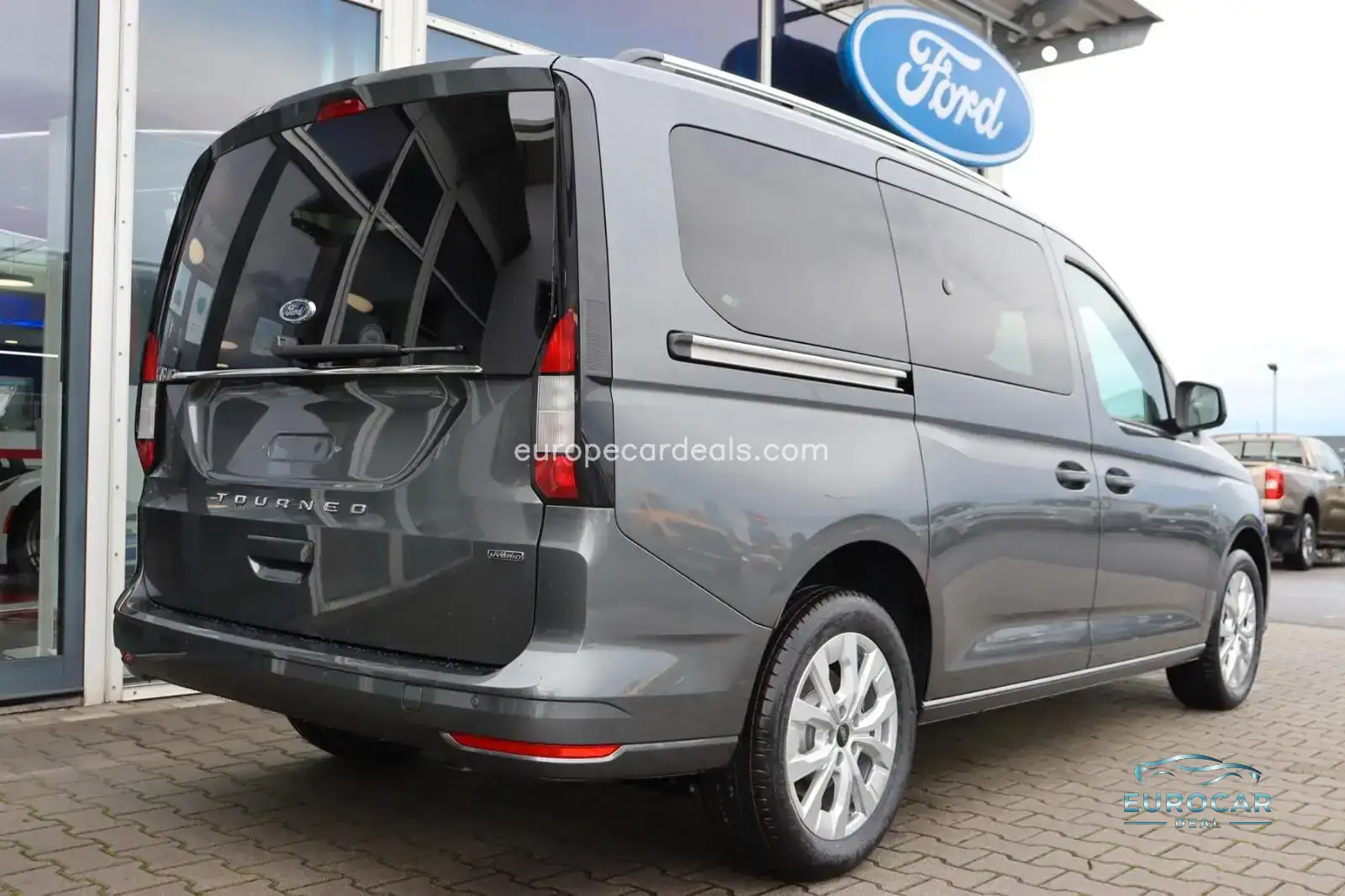 Ford Grand Tourneo