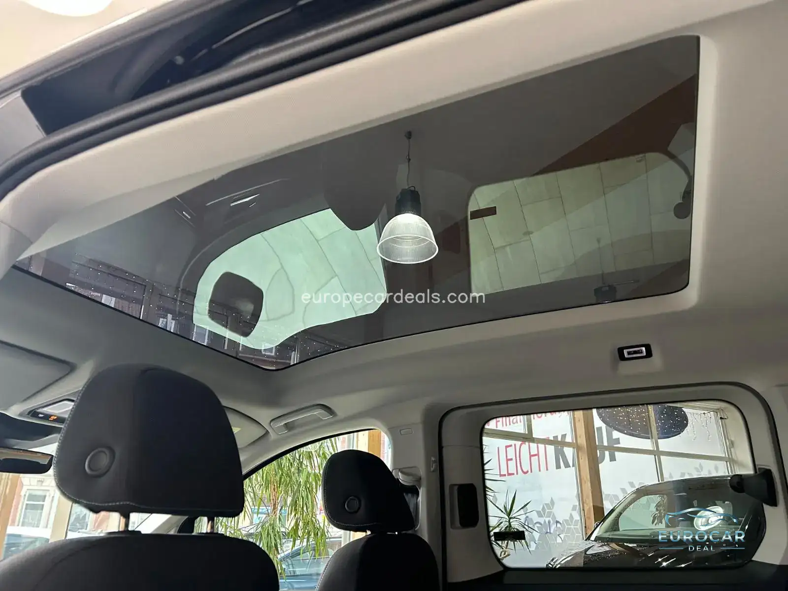 Ford Grand Tourneo