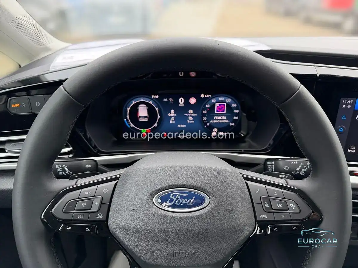 Ford Grand Tourneo