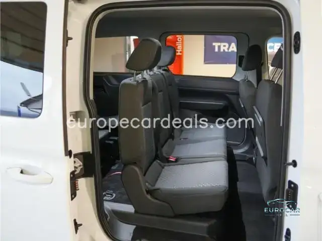 Ford Grand Tourneo