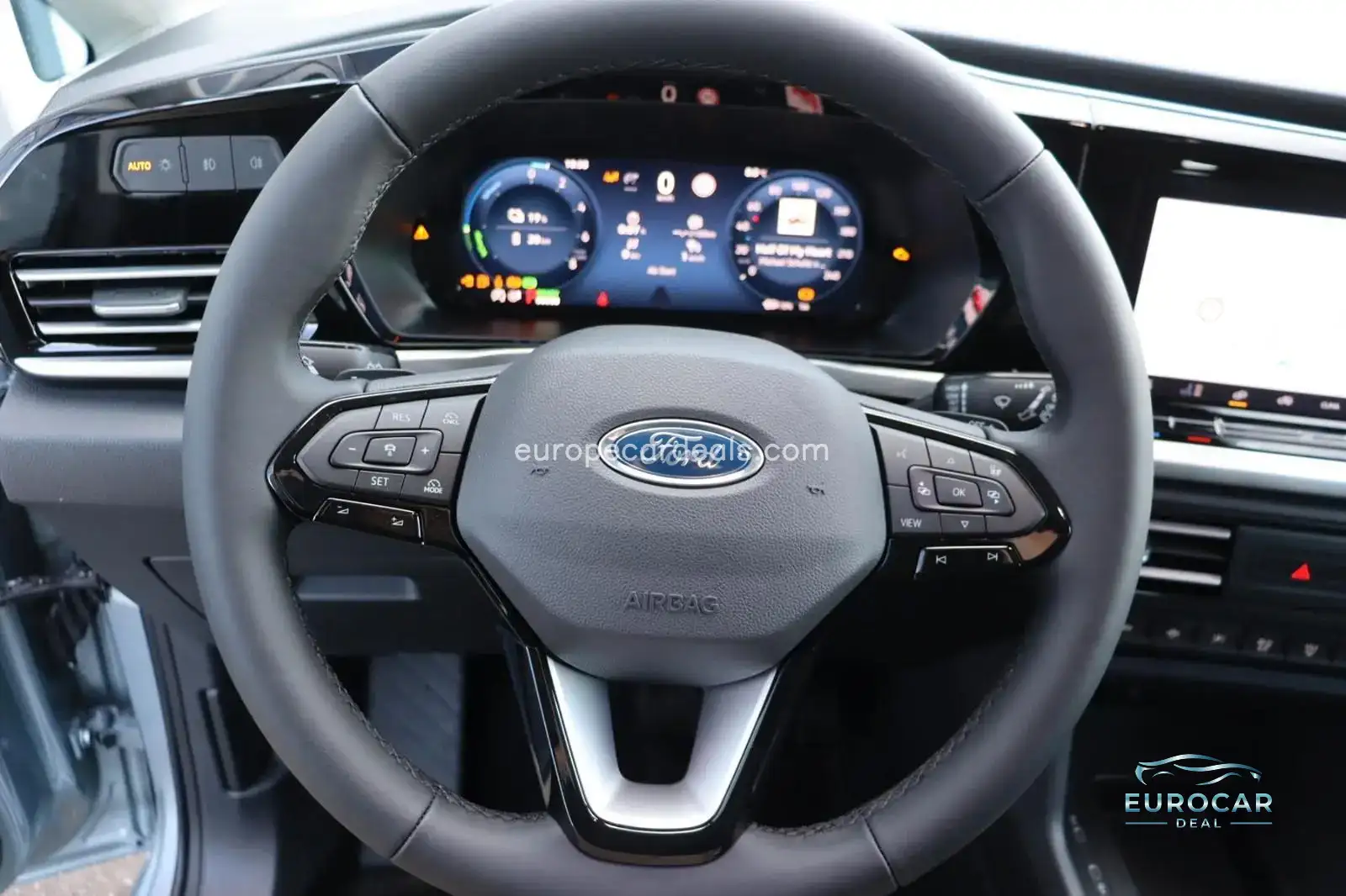 Ford Grand Tourneo