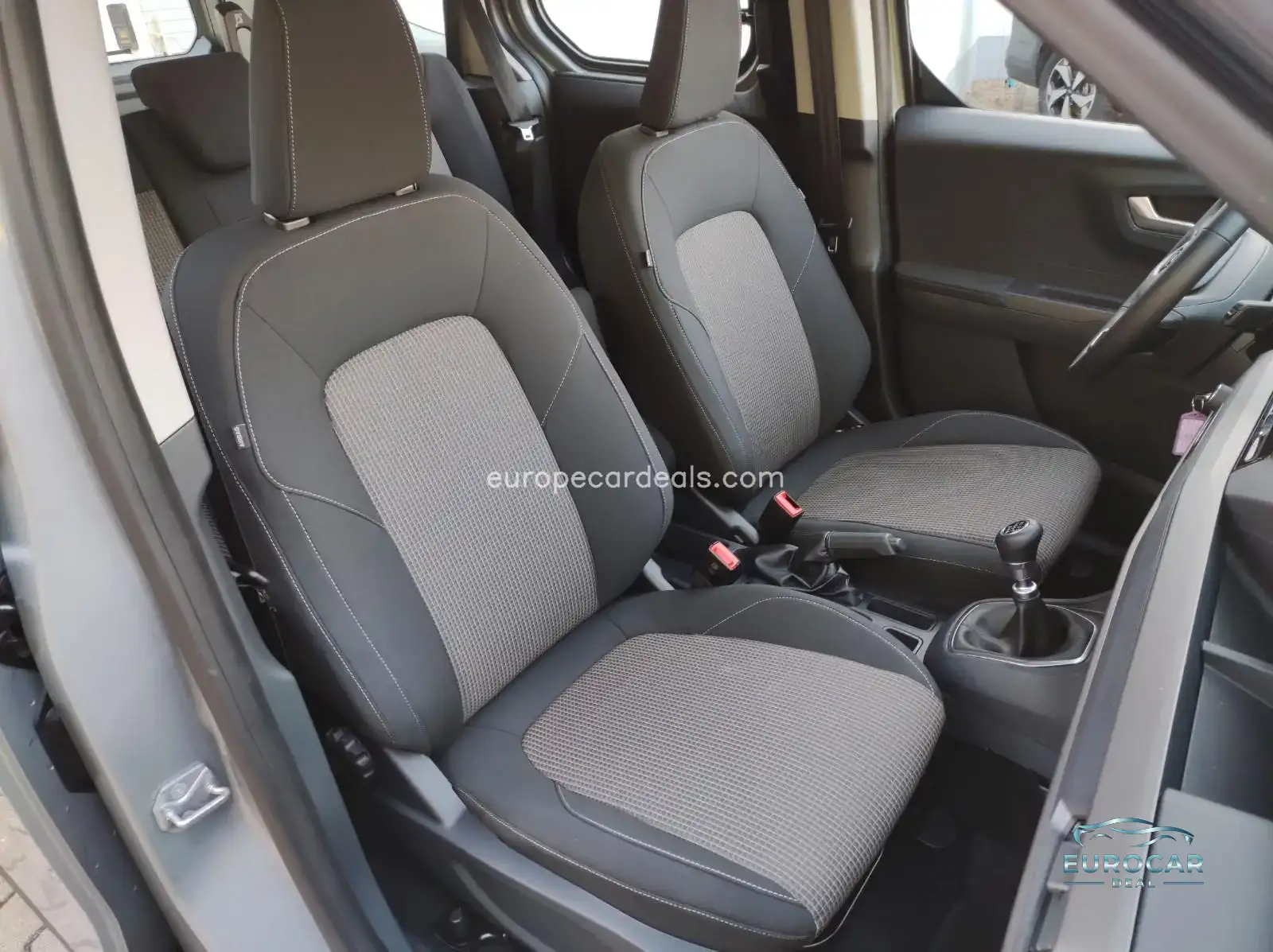Ford Tourneo Courier