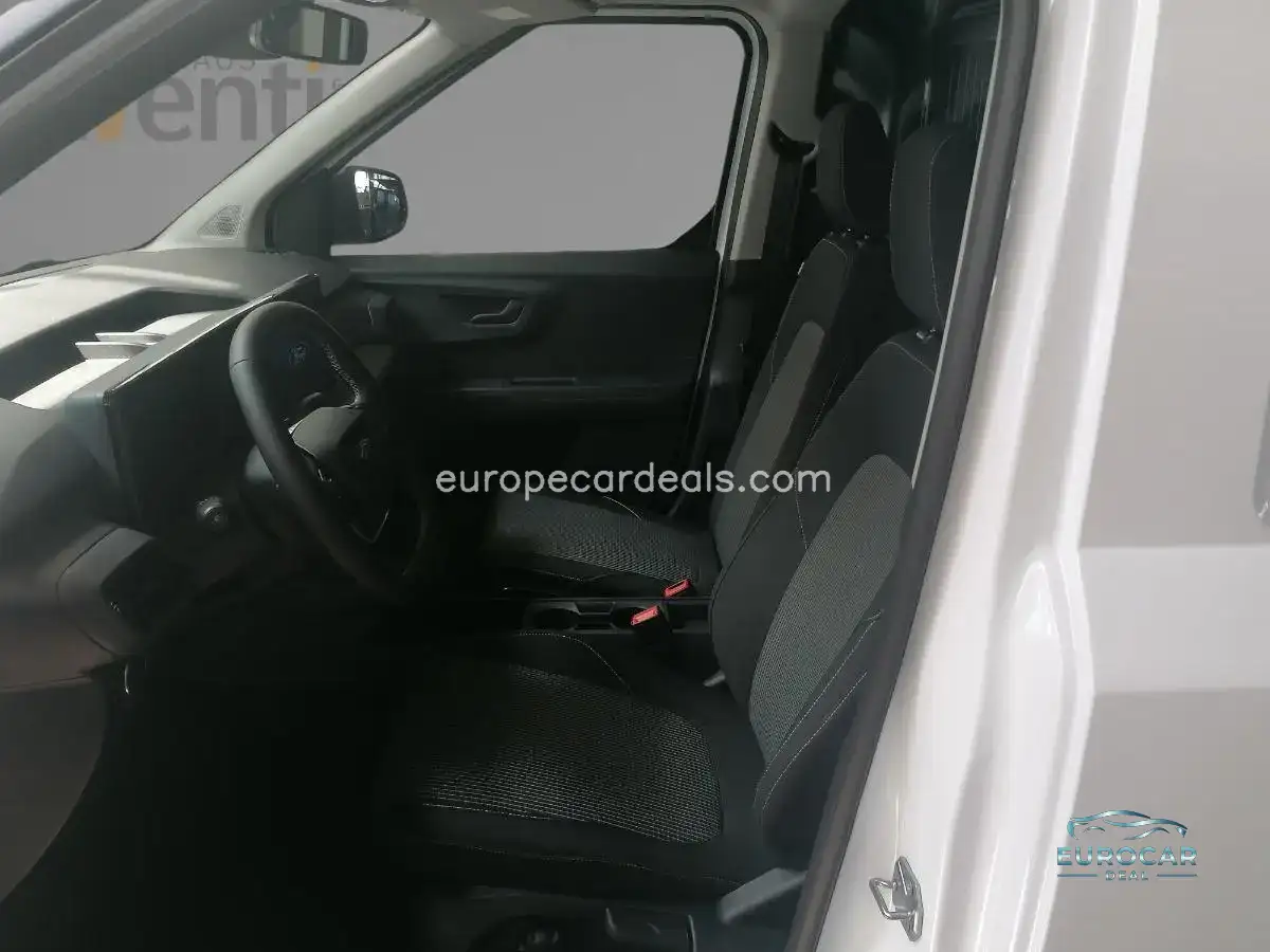 Ford Transit Courier