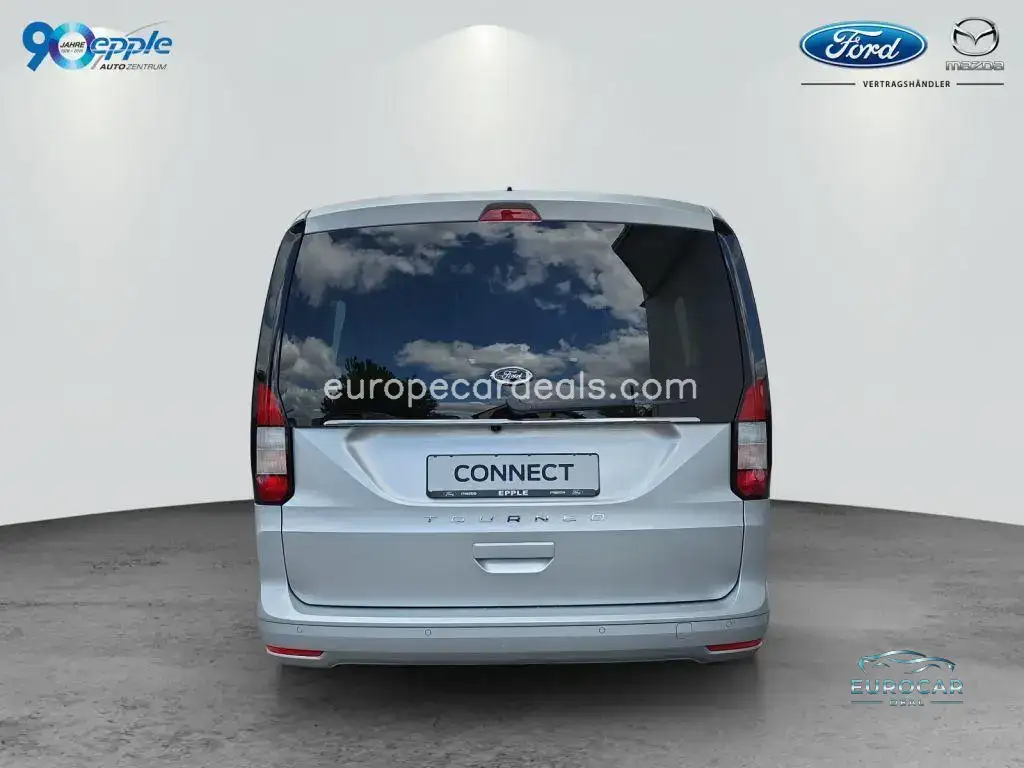 Ford Grand Tourneo