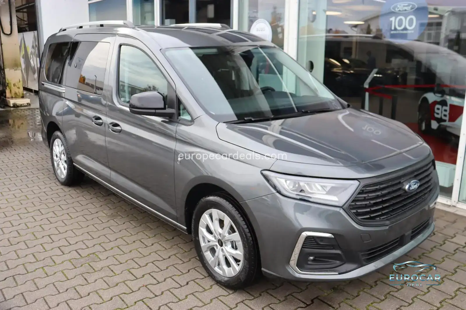 Ford Grand Tourneo