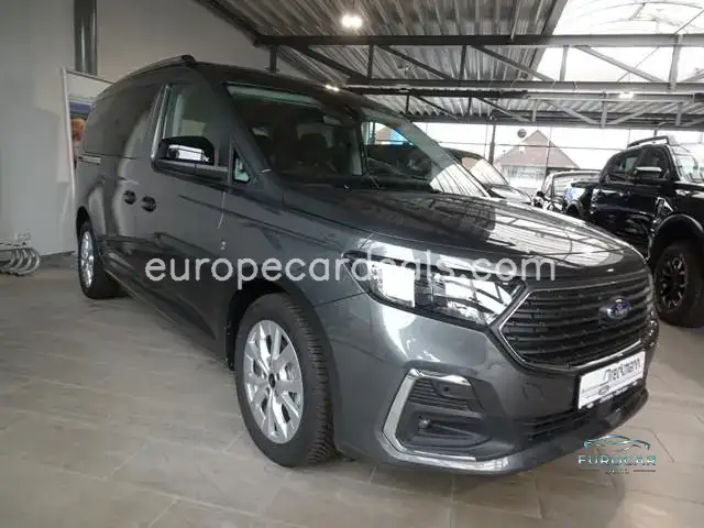 Ford Grand Tourneo