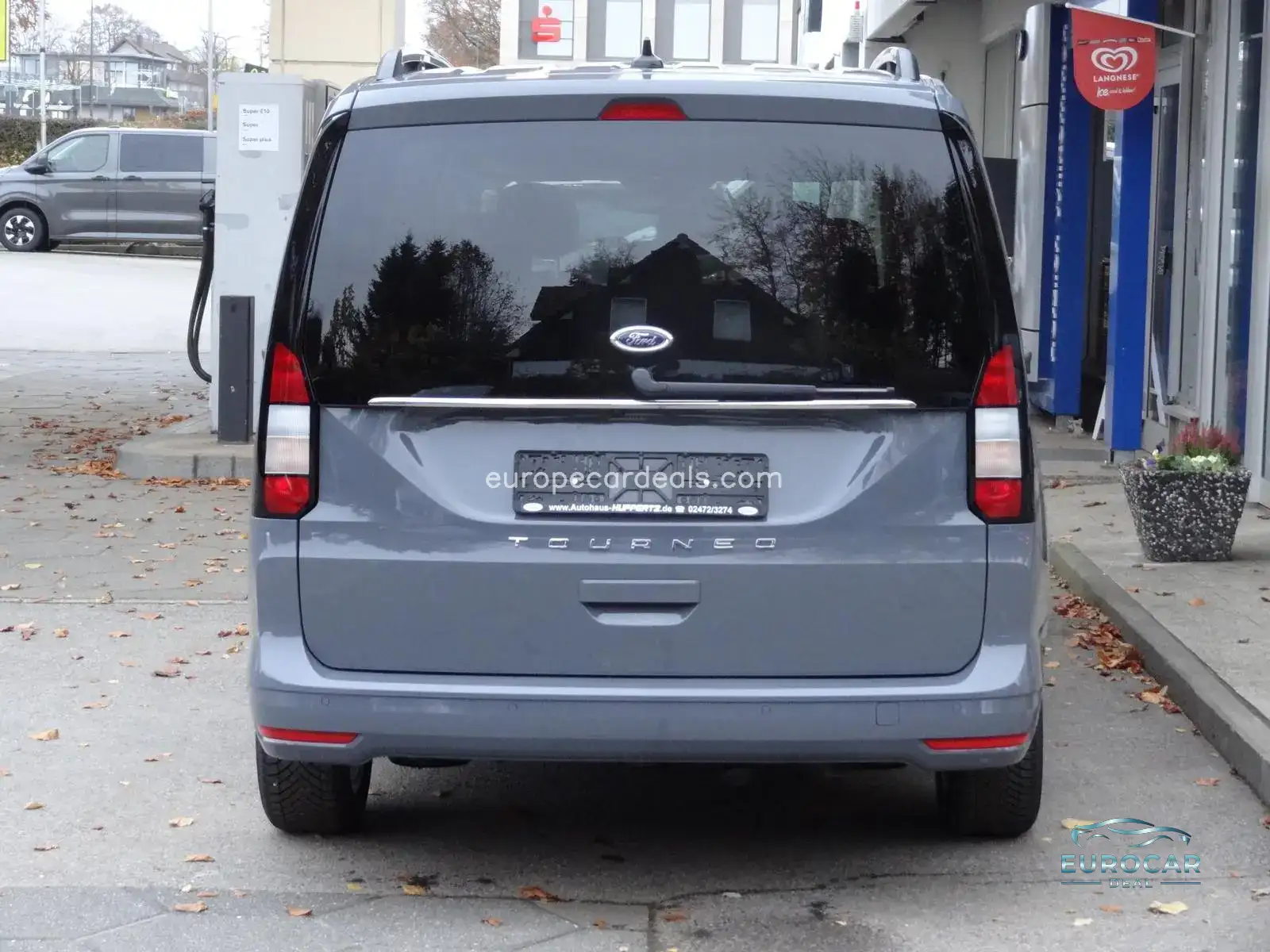 Ford Grand Tourneo