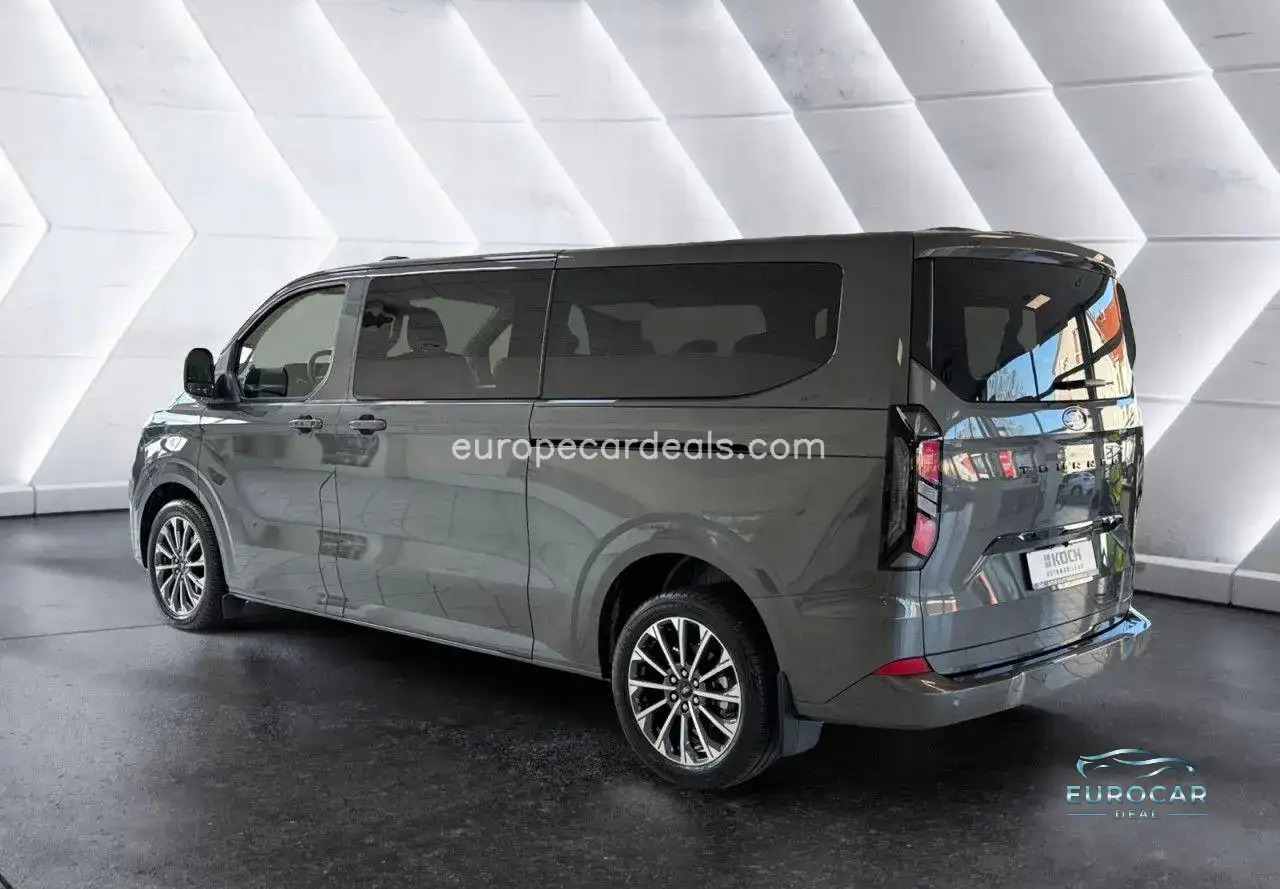 Ford Tourneo Custom