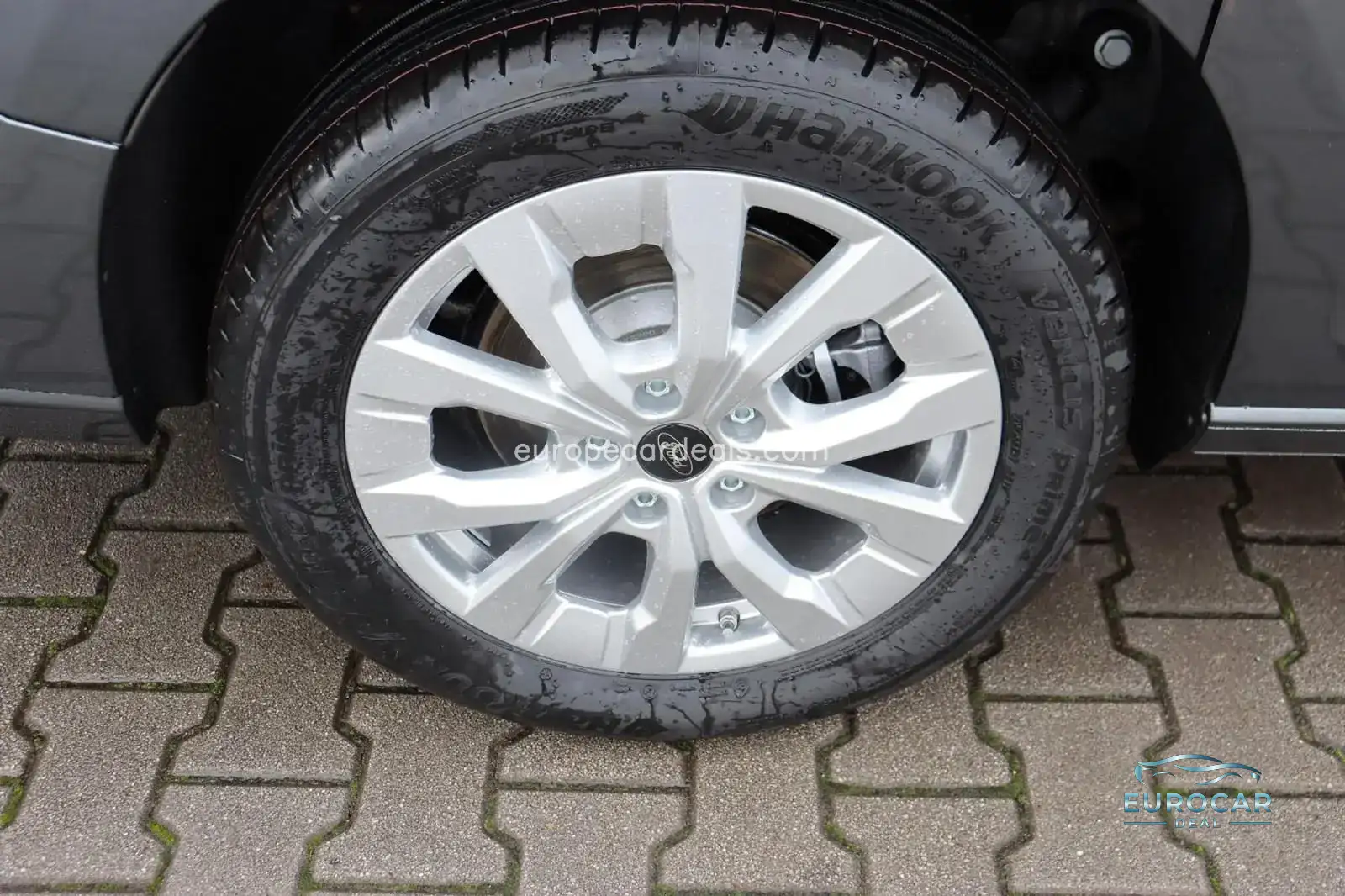 Ford Grand Tourneo