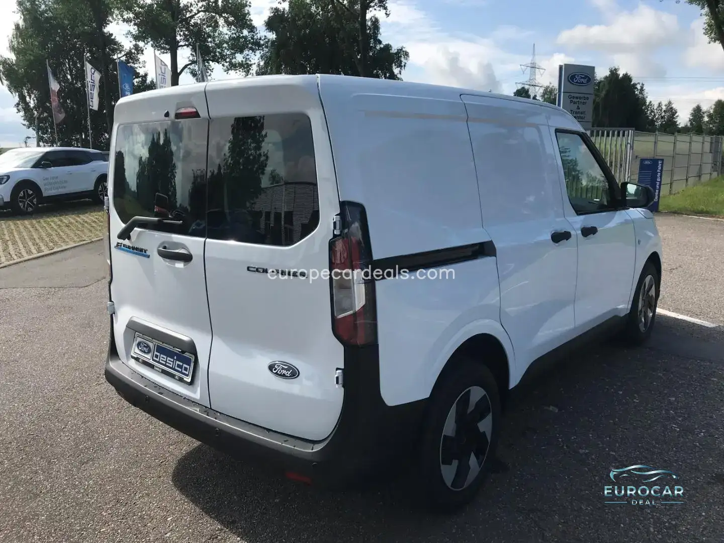 Ford Transit Courier