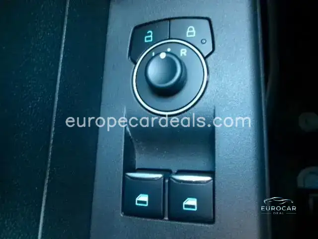 Ford Transit Courier