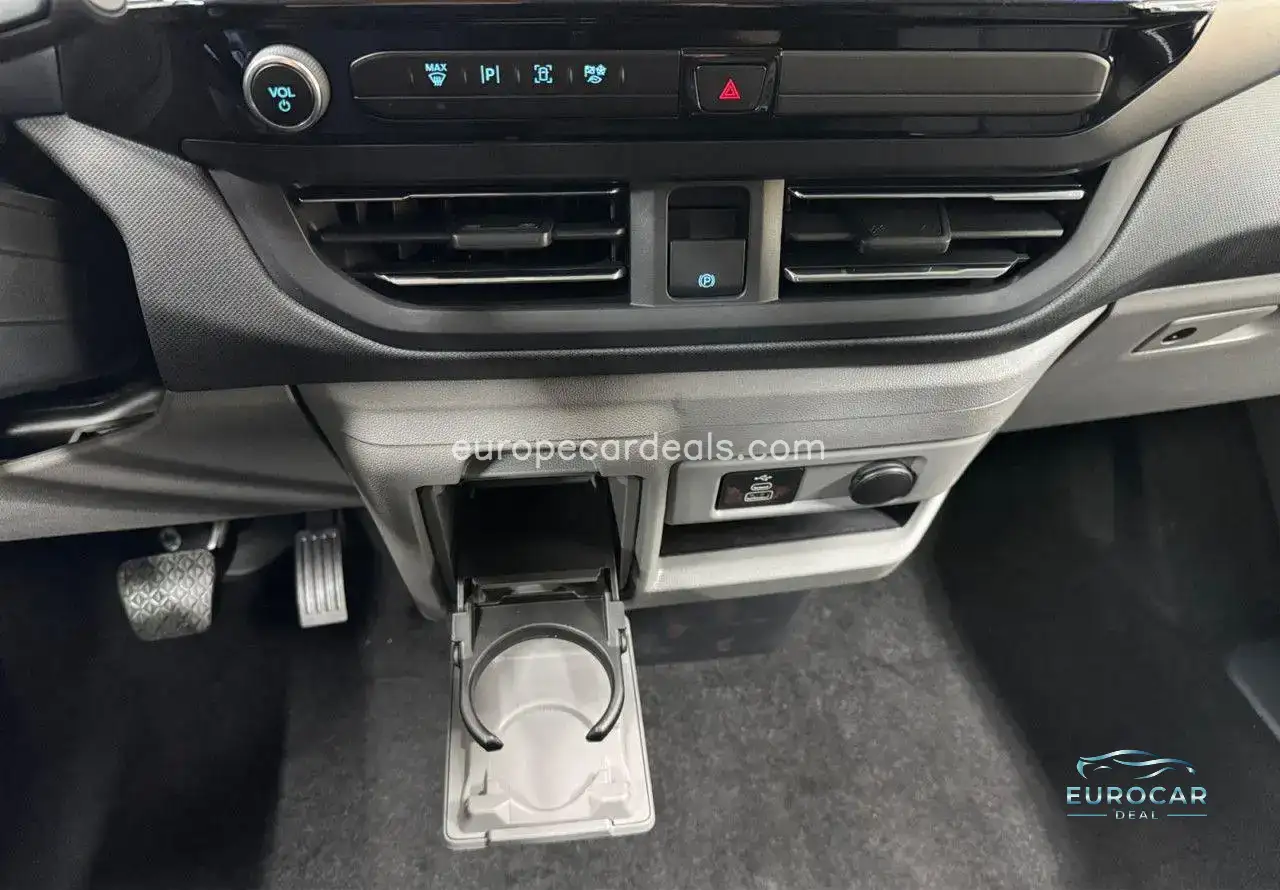 Ford Tourneo Custom
