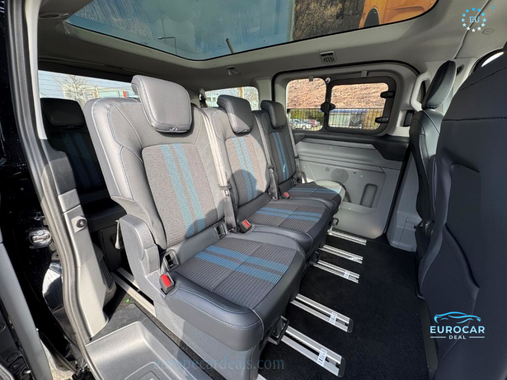 Ford Tourneo Custom